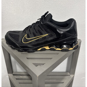 Nike Reax 8 TR Mesh Mens Sz 11.5 Black Gold Training Shoes Sneakers **FLAW